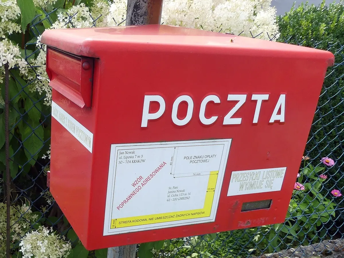 Dąbrowa Górnicza: kod pocztowy – jak poprawnie adresować przesyłki